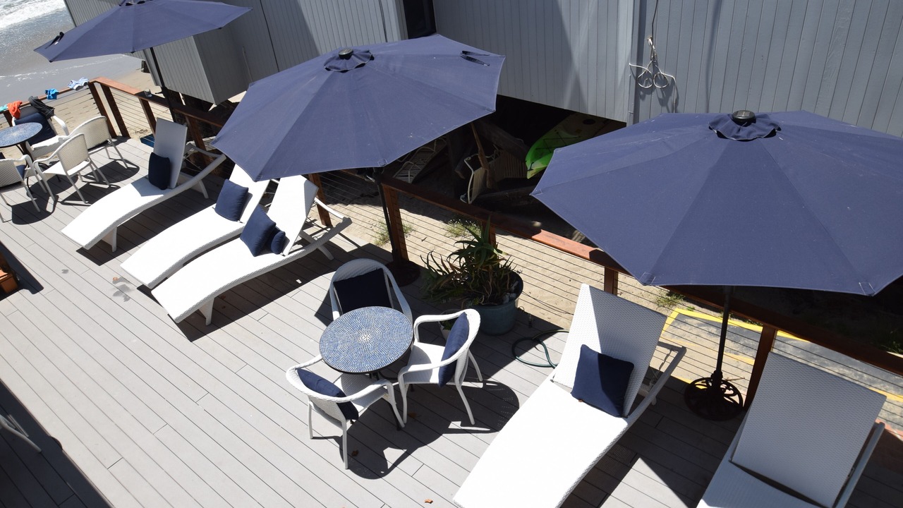 Photo of Patio Balcony in Eastern Malibu