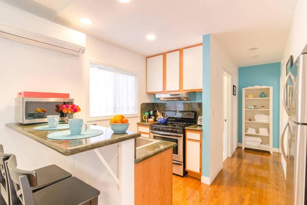 Photo of Kitchen in Eastern Malibu