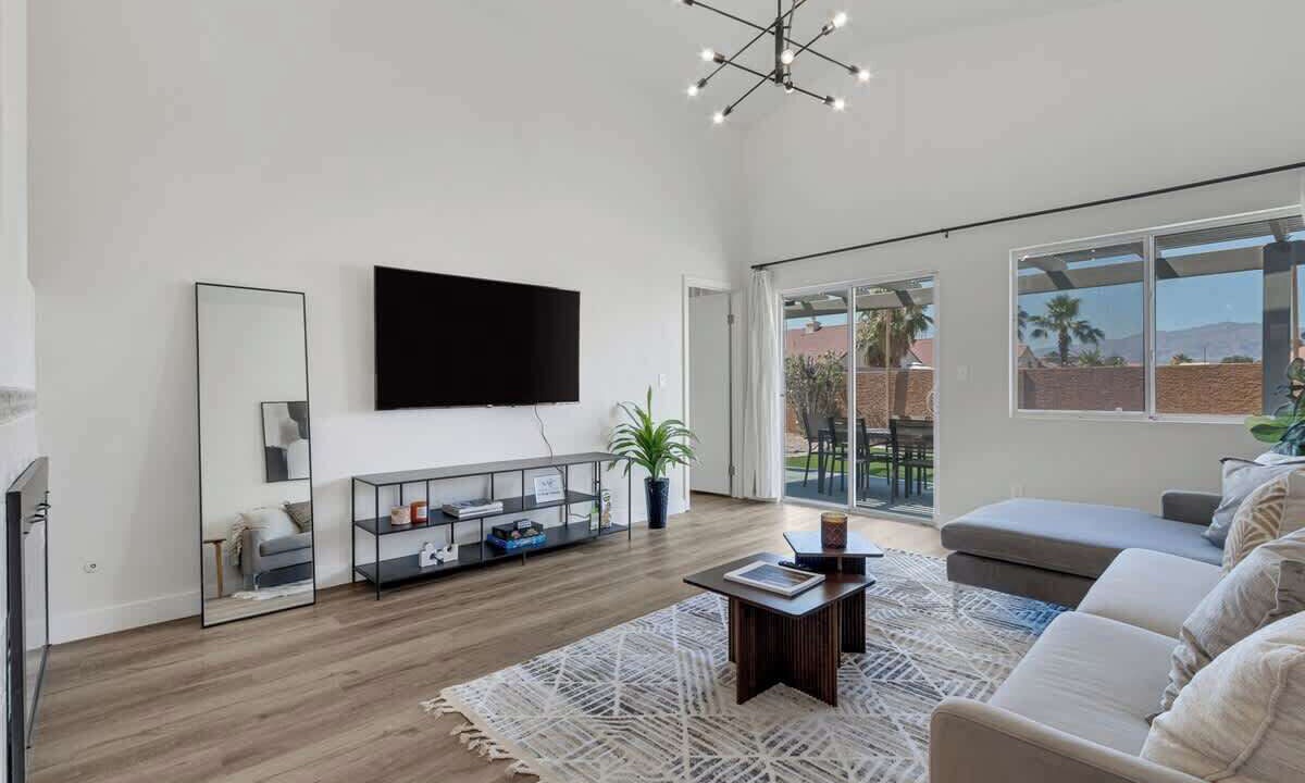 Photo of Livingroom in North Las Vegas