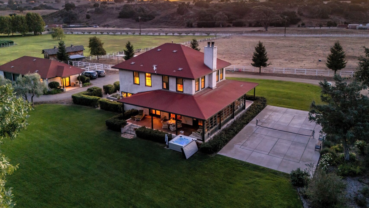 Photo of Others in Los Olivos