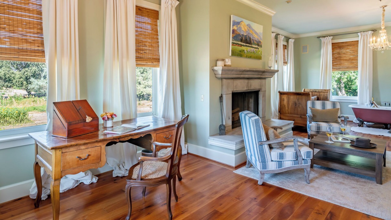 Photo of Livingroom in Los Olivos