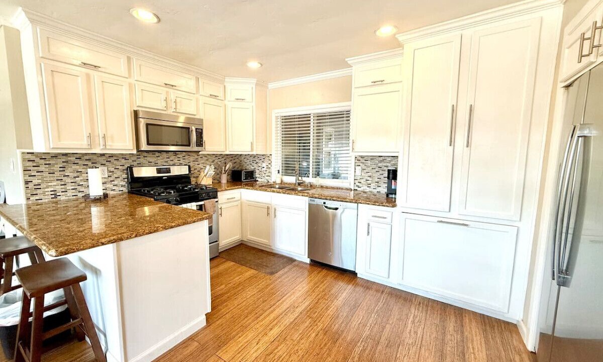 Photo of Kitchen in Rolando Park