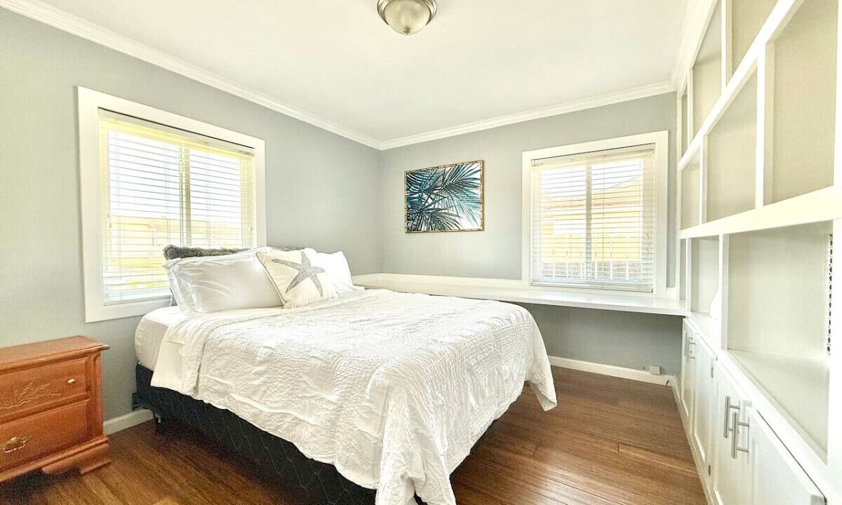 Photo of Bedroom in Rolando Park