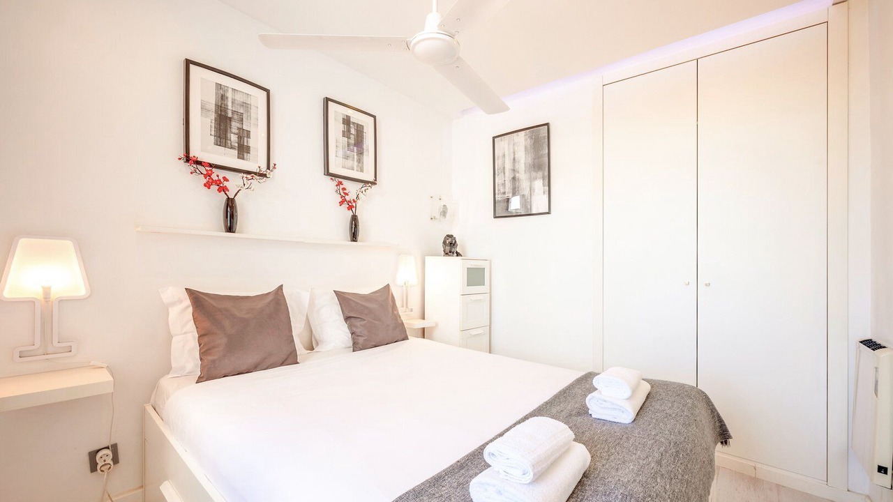 Photo of Bedroom in Parque das Nacoes