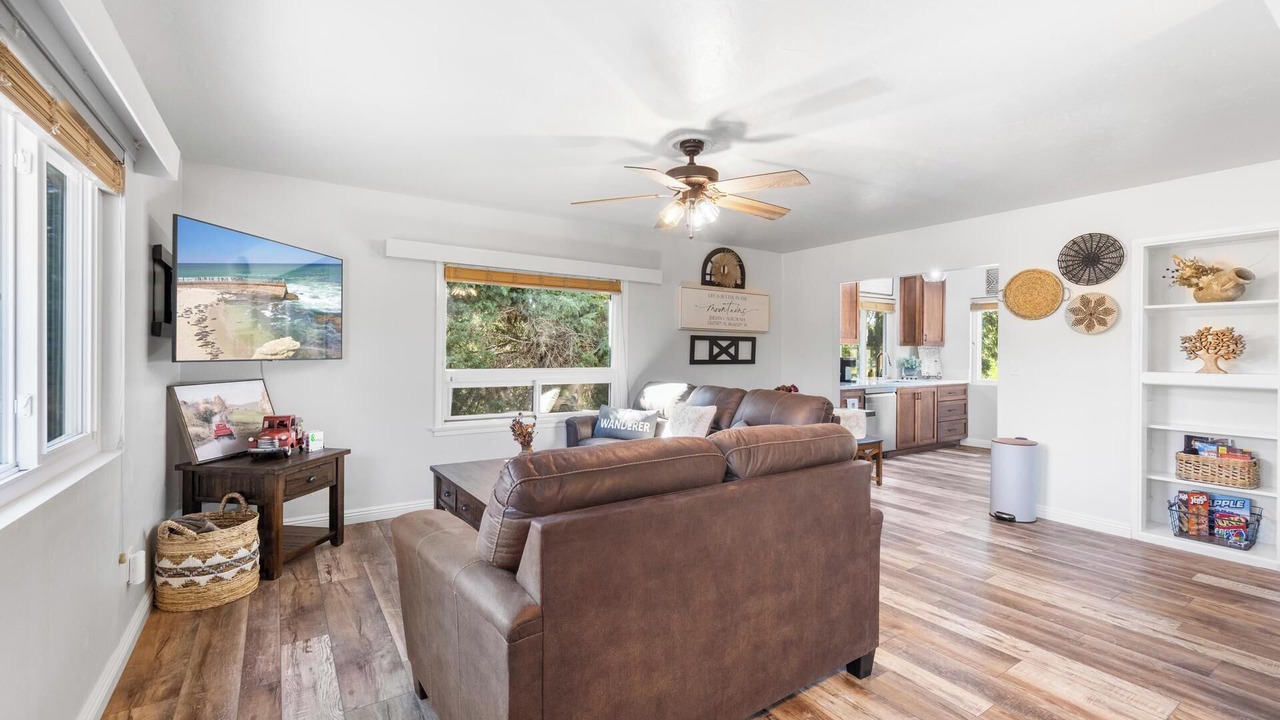 Photo of Livingroom in Julian