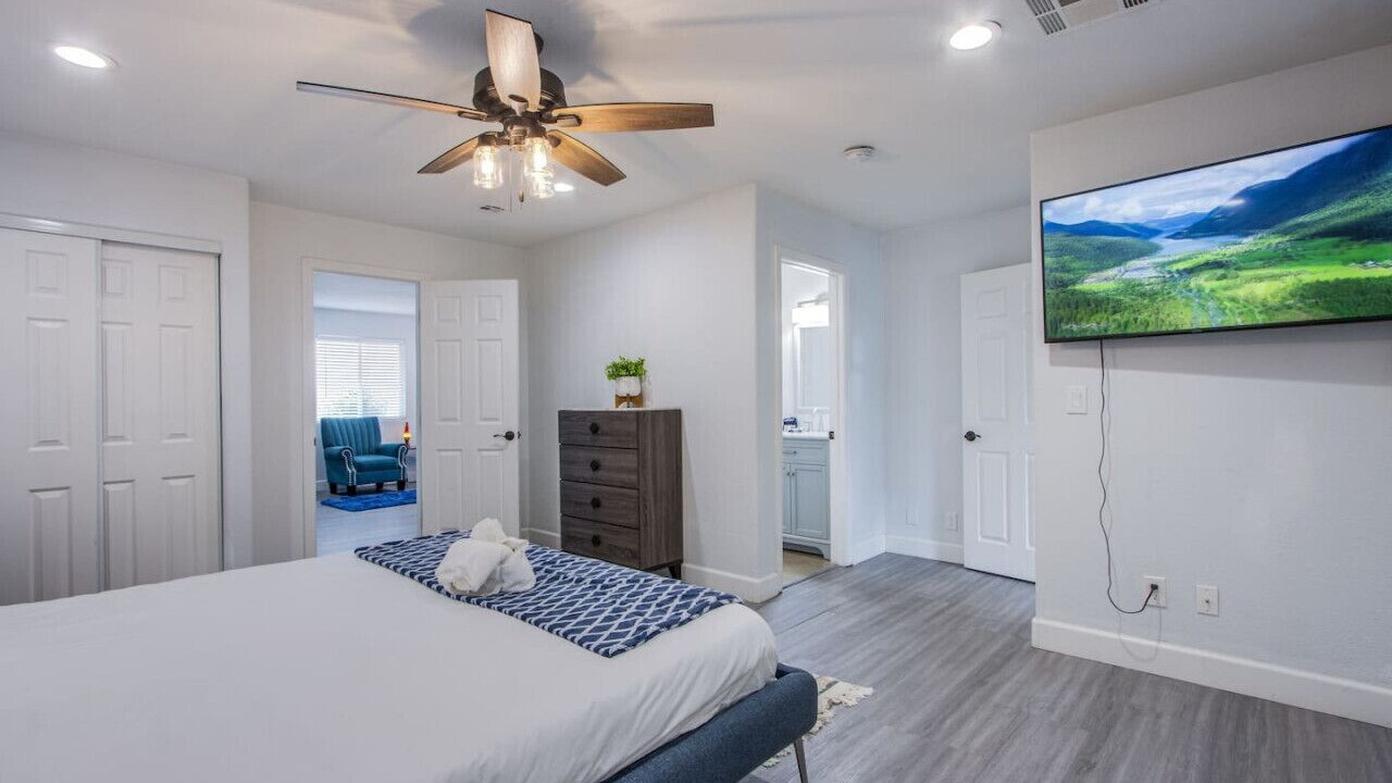 Photo of Bedroom in Spring Valley