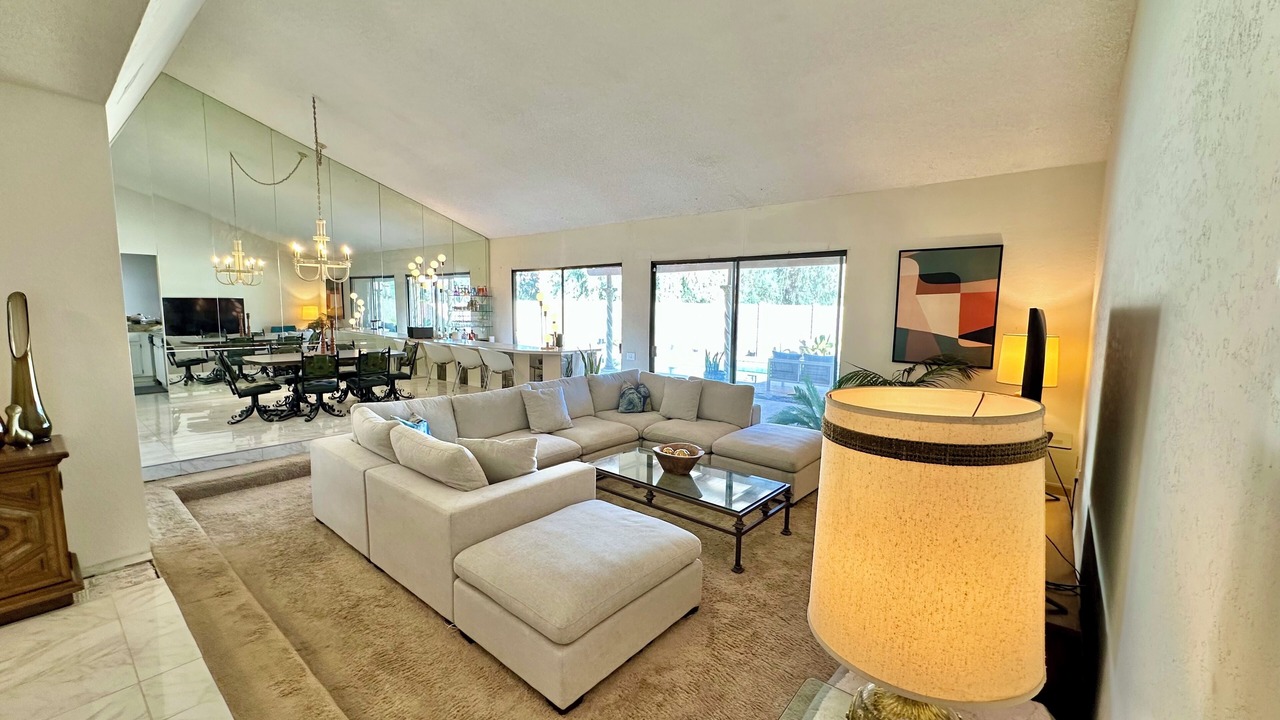 Photo of Livingroom in Araby