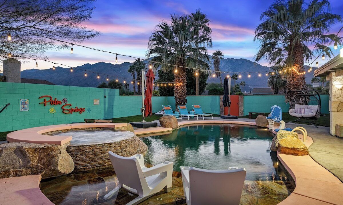 Photo of Outdoor in Racquet Club South