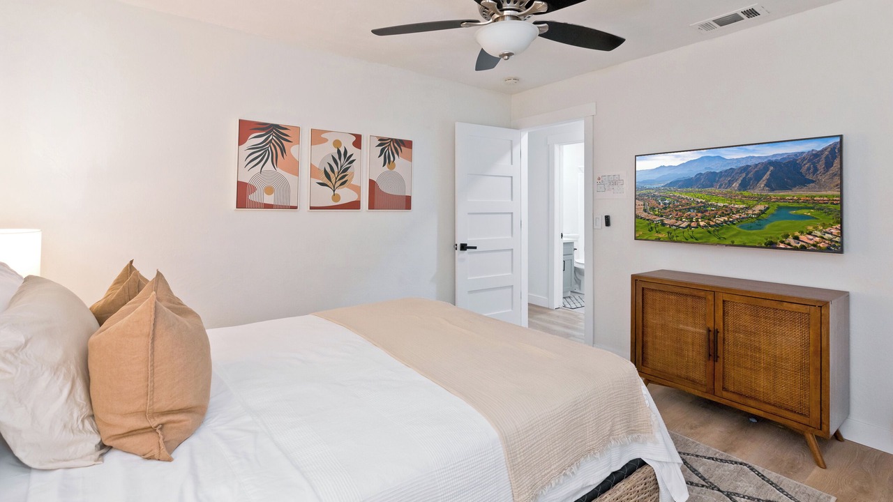 Photo of Bedroom in Twentynine Palms