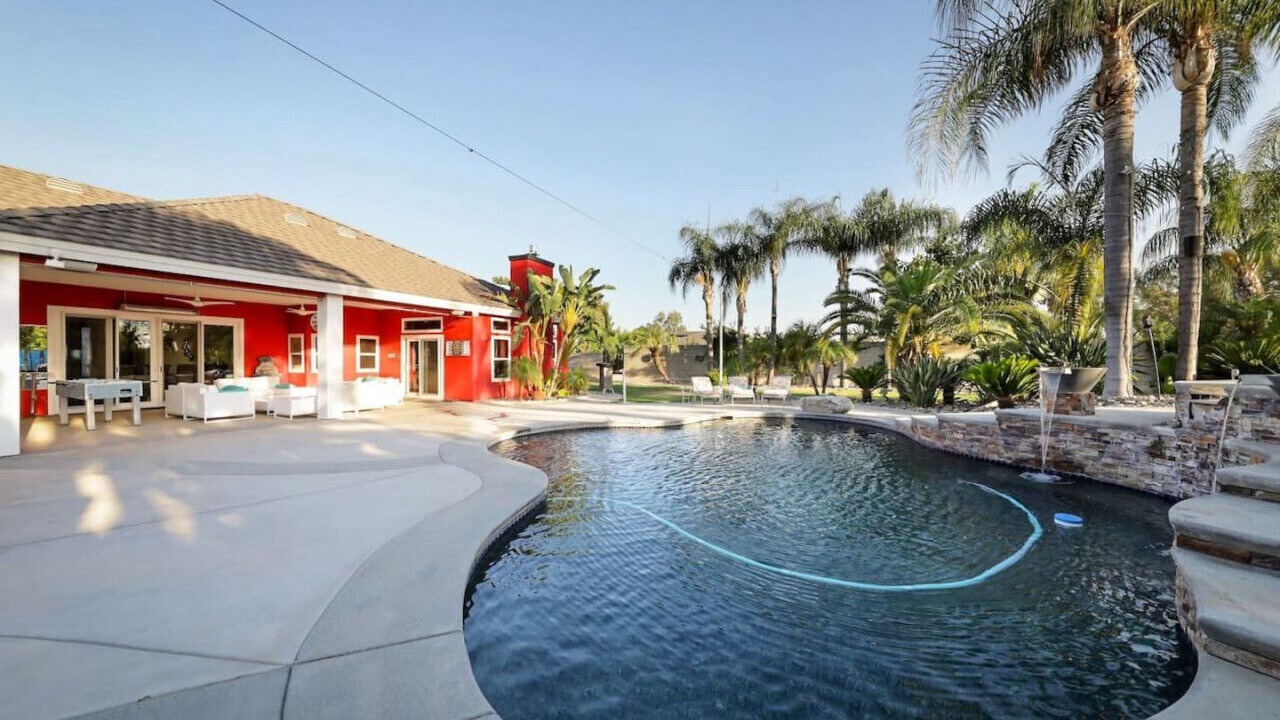 Photo of Outdoor in Rosedale