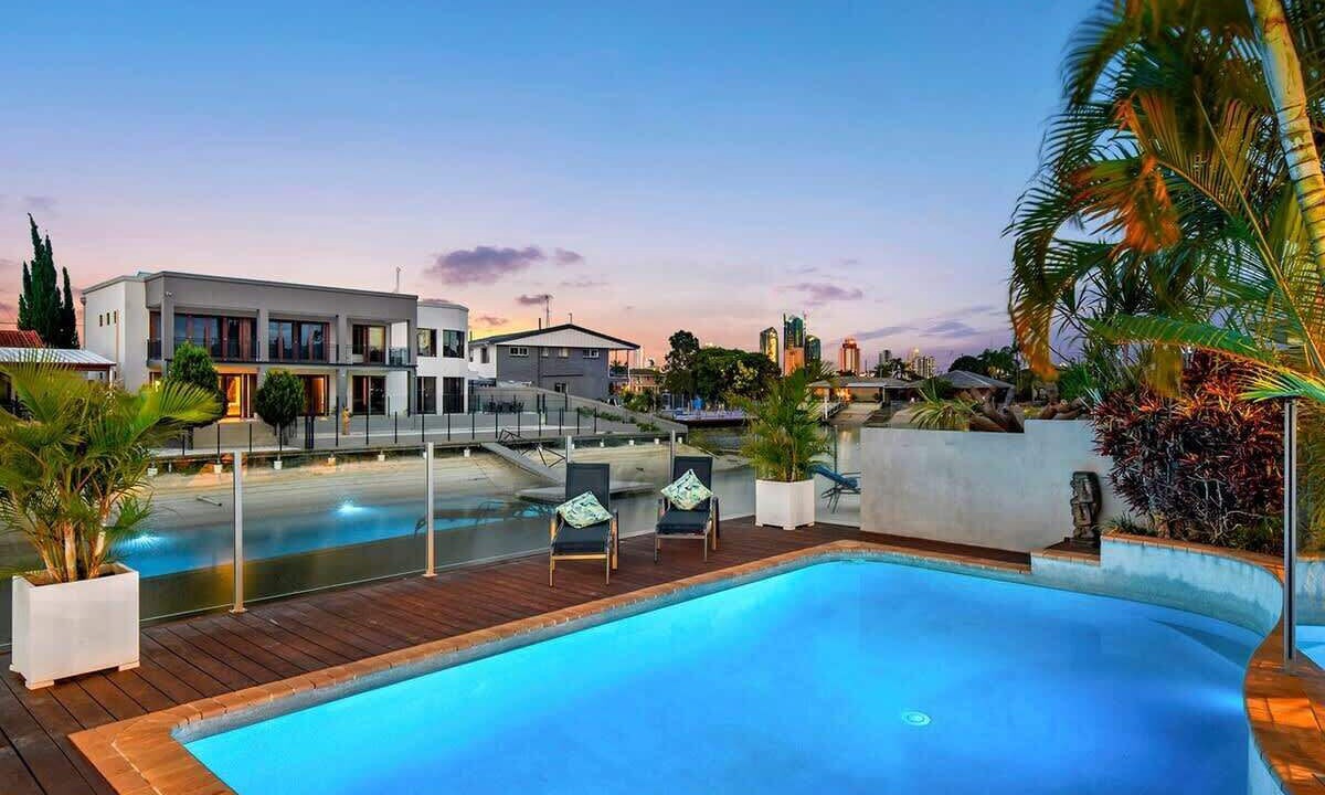Photo of Outdoor in Broadbeach Waters