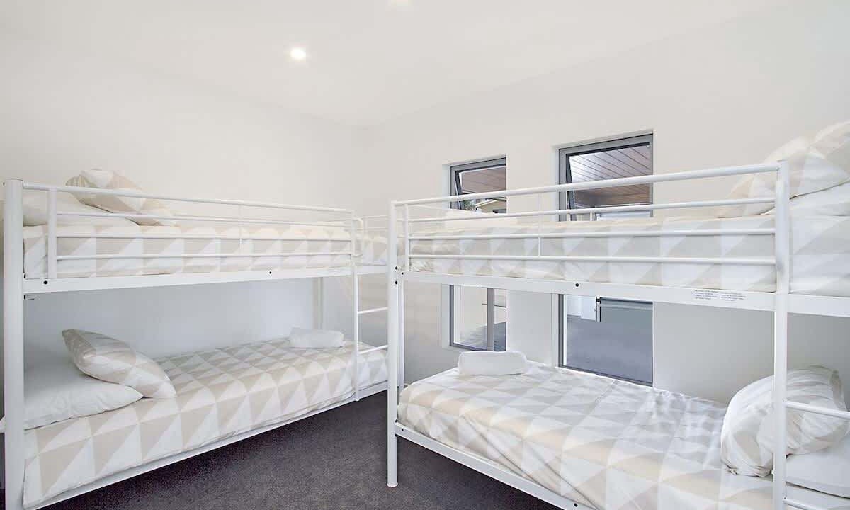 Photo of Bedroom in Broadbeach Waters