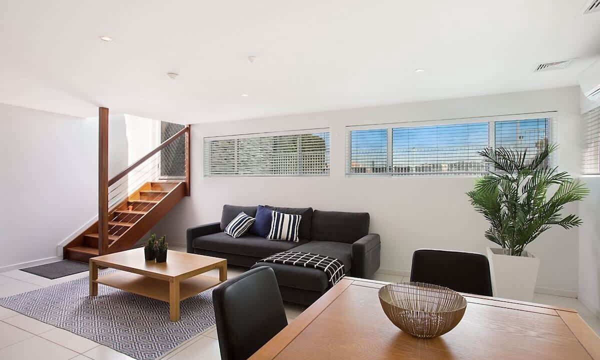 Photo of Livingroom in Surfers Paradise