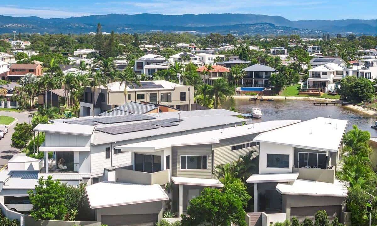 Photo of Outdoor in Broadbeach Waters