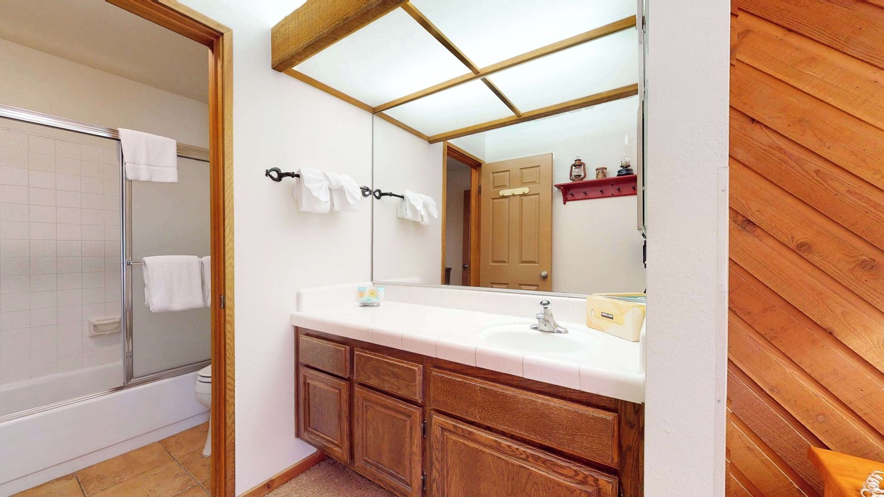 Photo of Bathroom in Mammoth Lakes