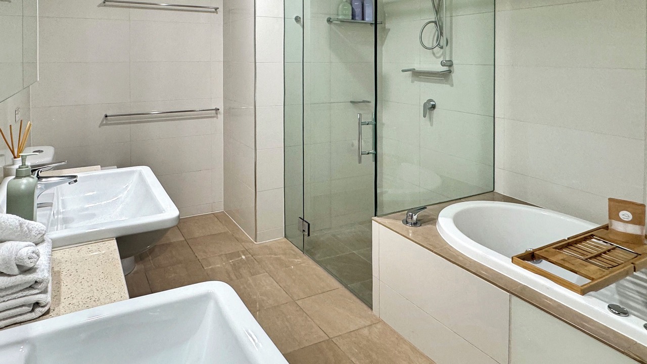 Photo of Bathroom in Broadbeach