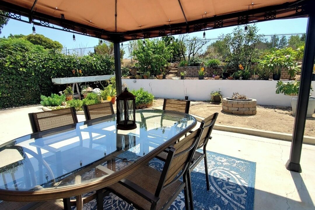 Photo of Outdoor in Oak Park