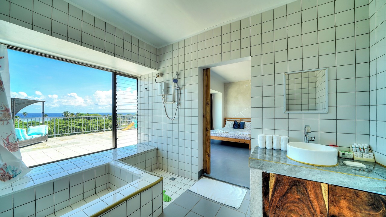 Photo of Bathroom in Tagaqe