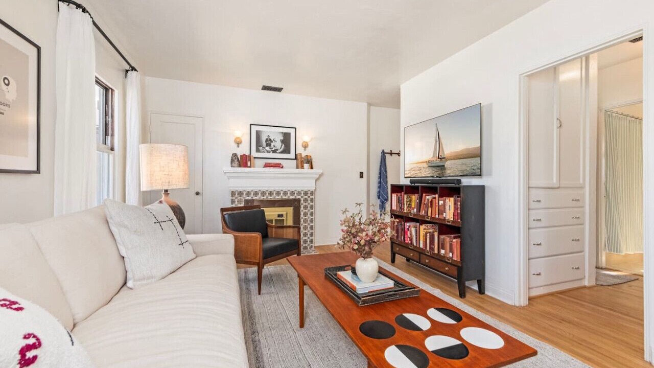 Photo of Livingroom in West Beach