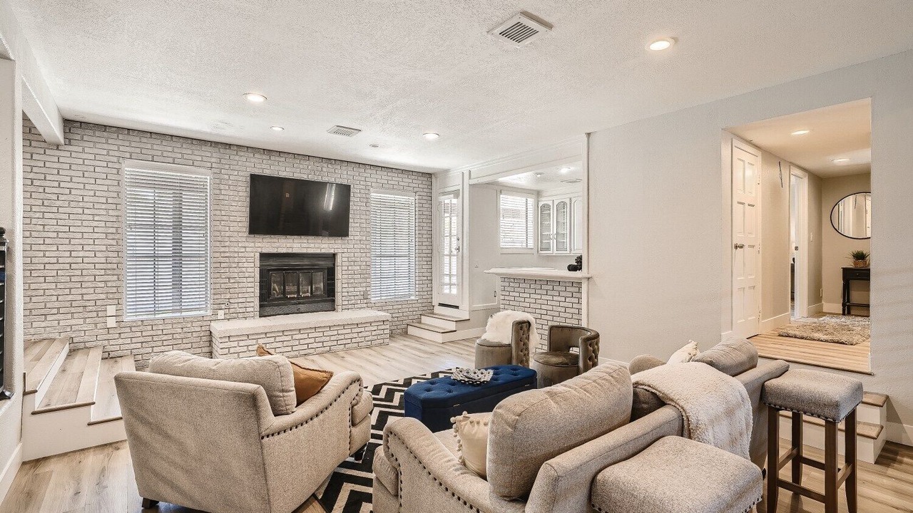Photo of Bedroom in Spring Valley