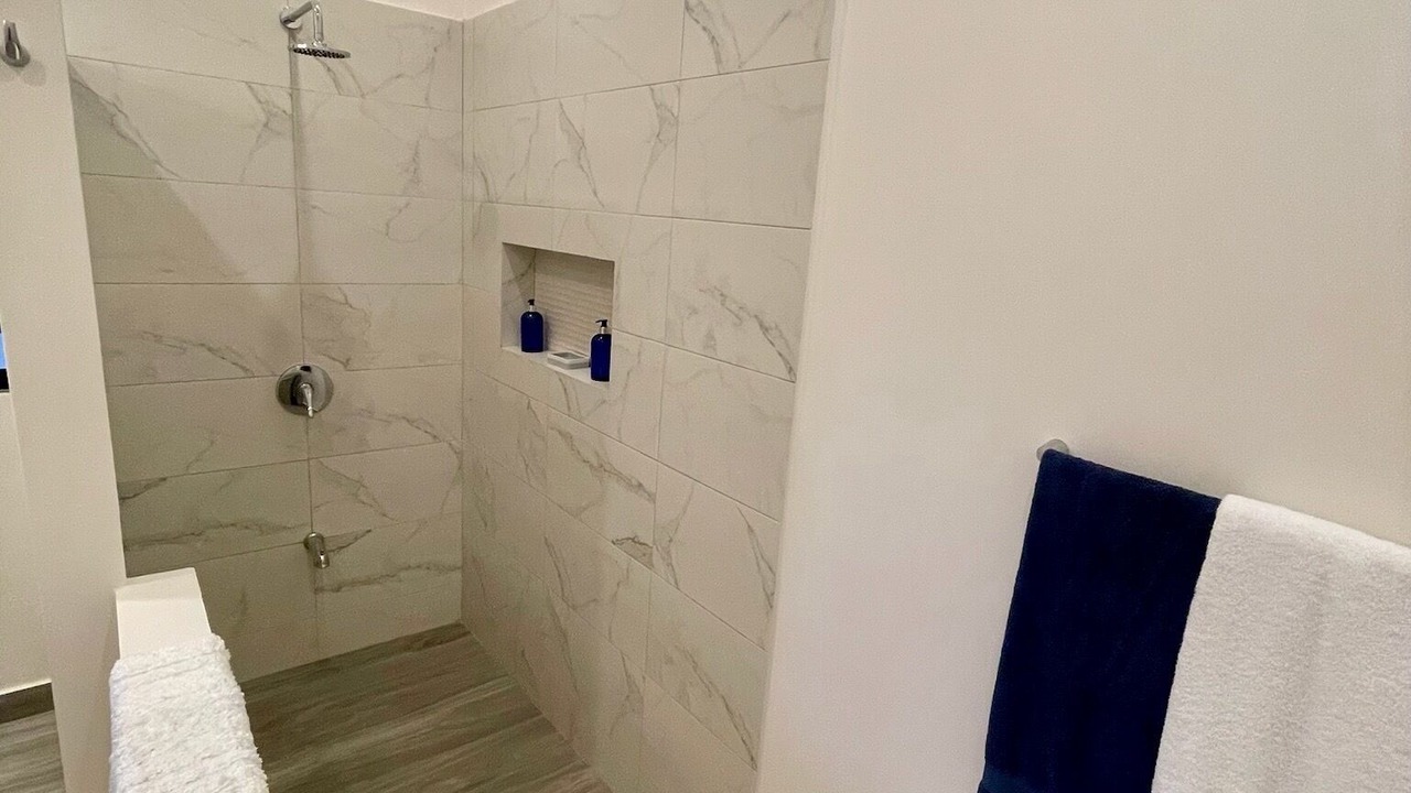 Photo of Bathroom in Potrero