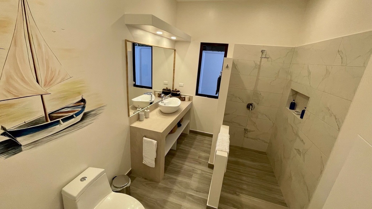 Photo of Bathroom in Potrero