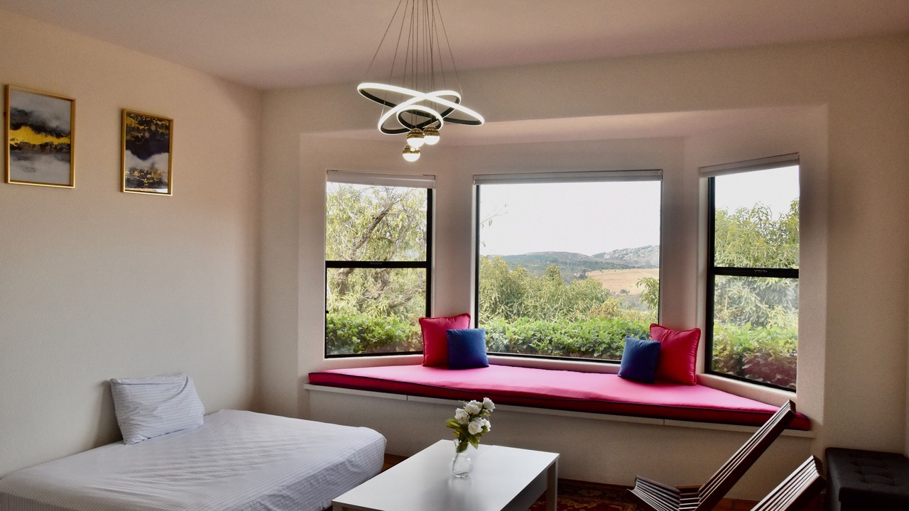 Photo of Bedroom in Valley Center