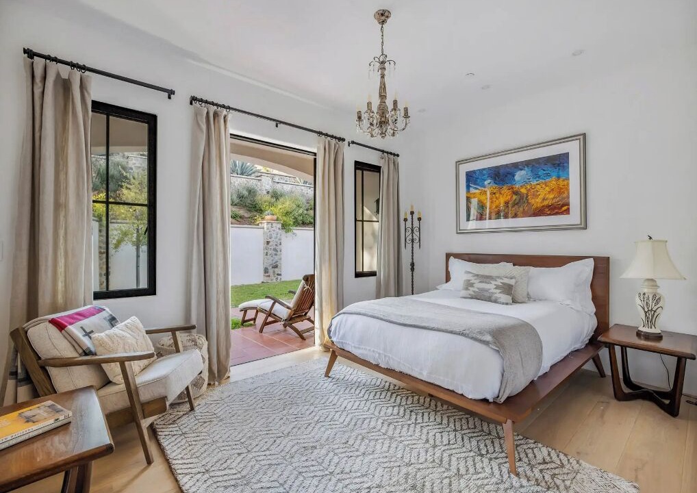 Photo of Bedroom in Western Malibu