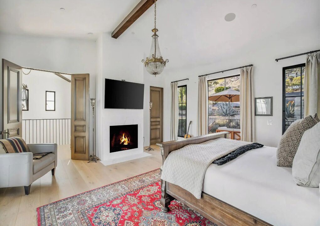 Photo of Bedroom in Western Malibu