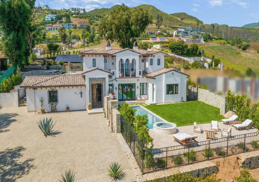 Photo of Outdoor in Western Malibu