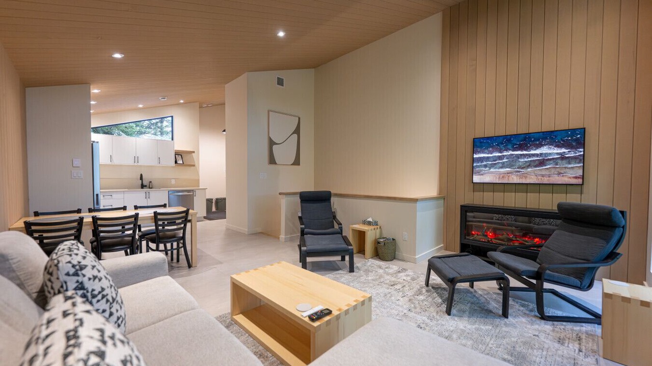 Photo of Bedroom in Ucluelet