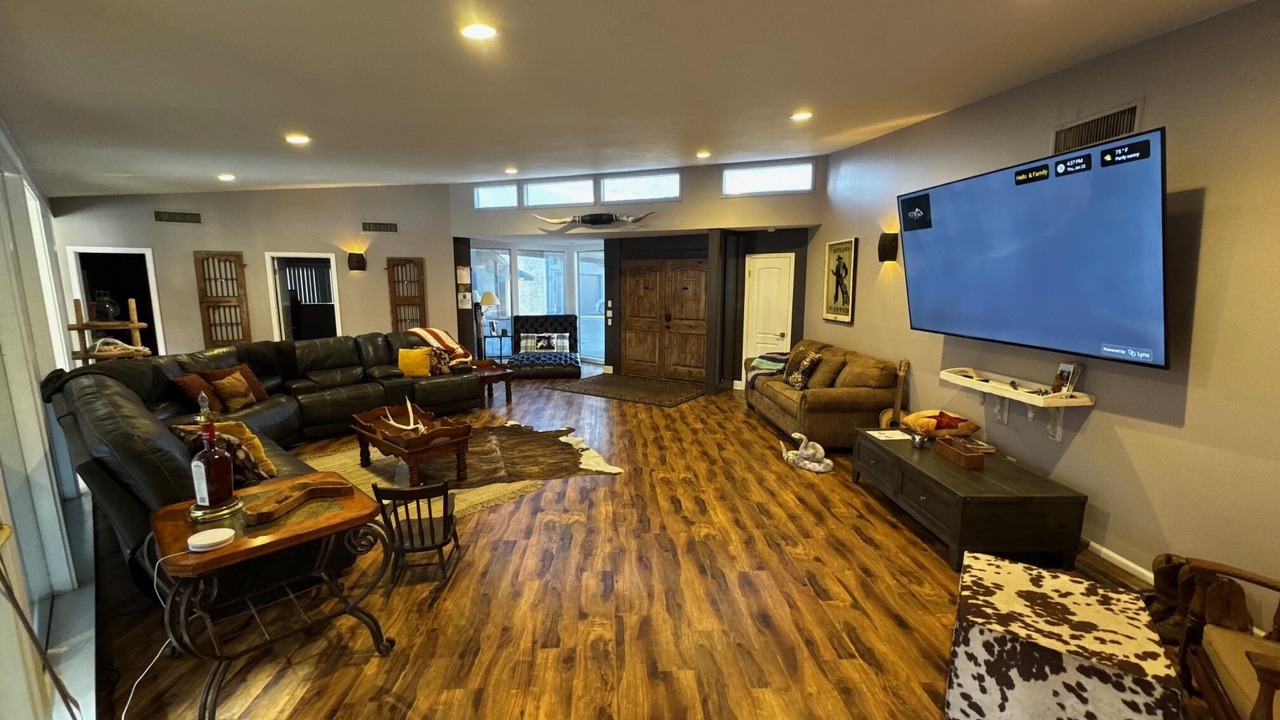 Photo of Livingroom in Moovalya Keys