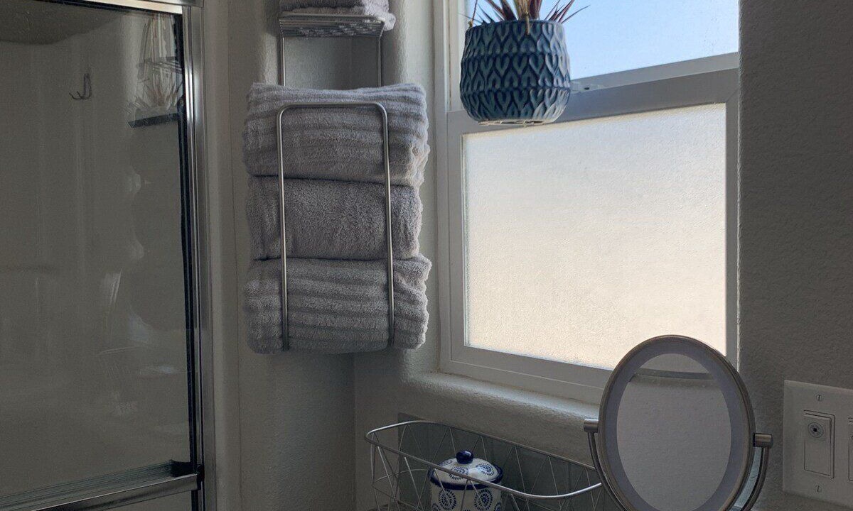 Photo of Bathroom in Parker Strip