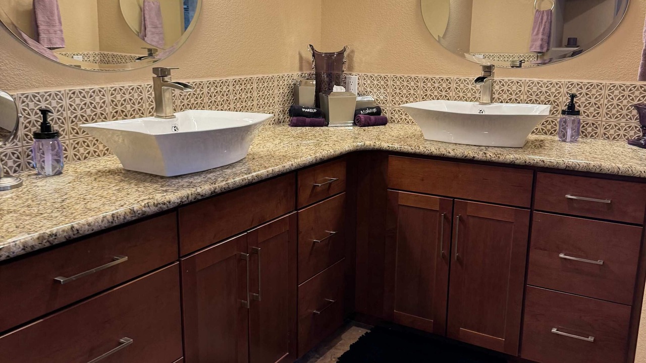 Photo of Bathroom in Moovalya Keys