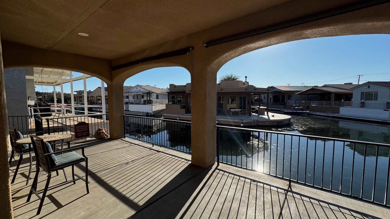Photo of Patio Balcony in Moovalya Keys