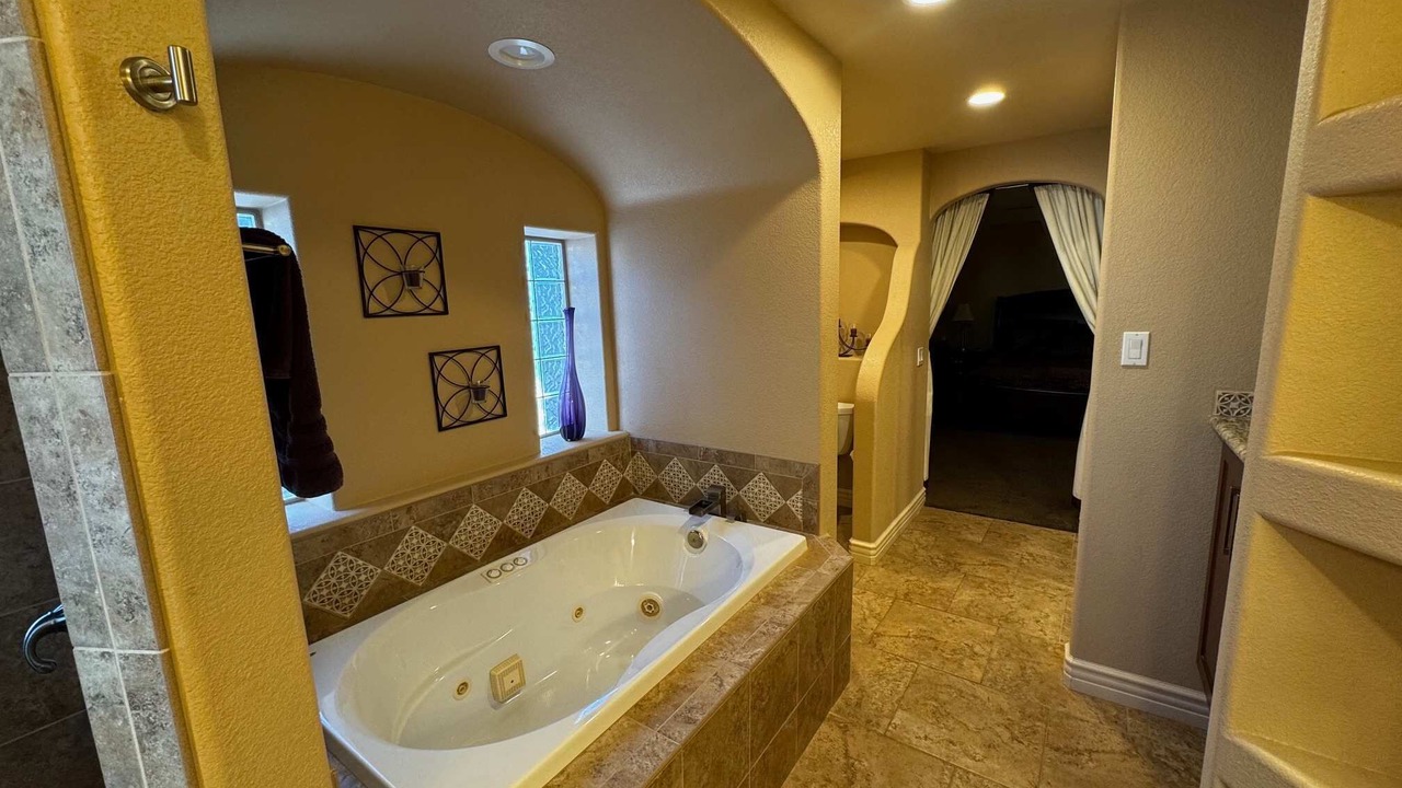 Photo of Bathroom in Moovalya Keys