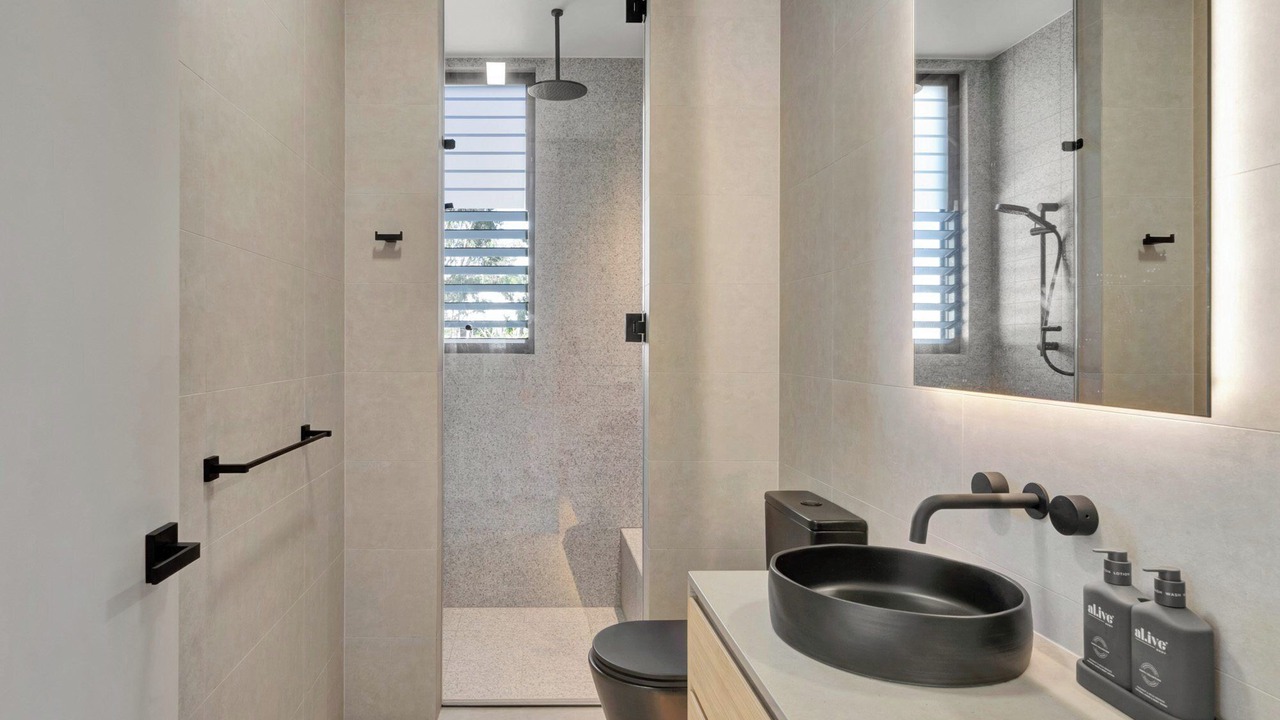 Photo of Bathroom in Tallai