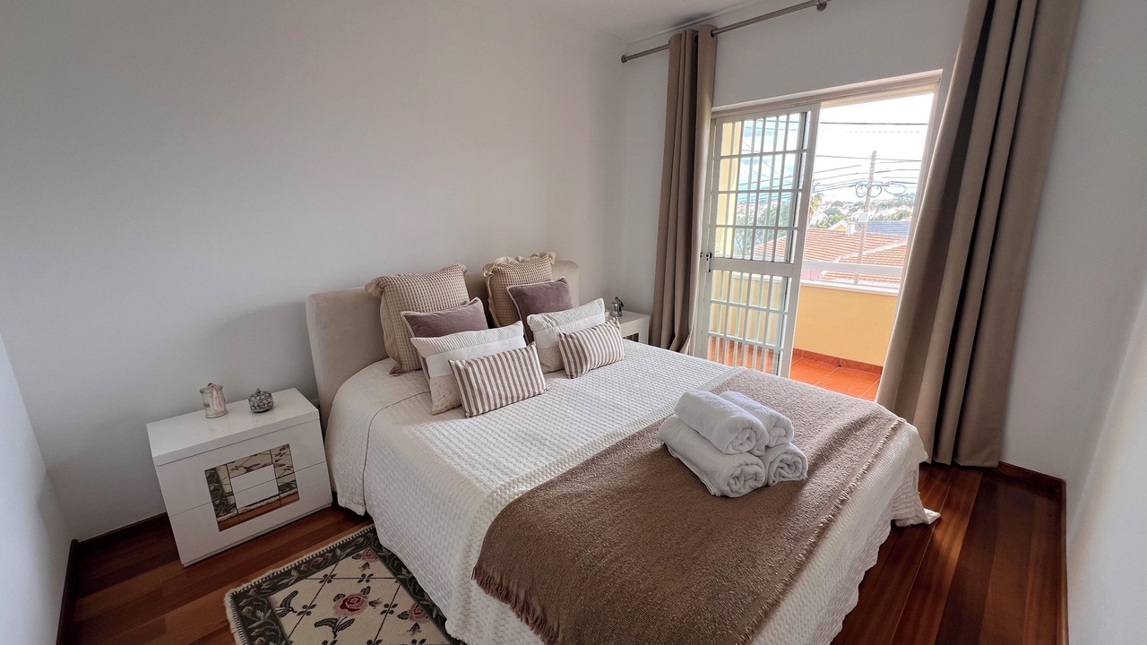 Photo of Bedroom in Charneca de Caparica e Sobreda
