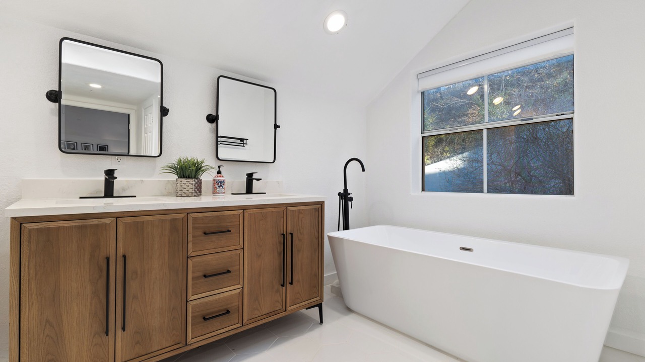 Photo of Bathroom in Julian