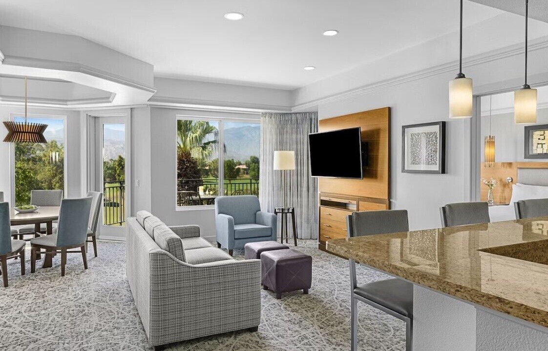 Photo of Livingroom in Palm Desert