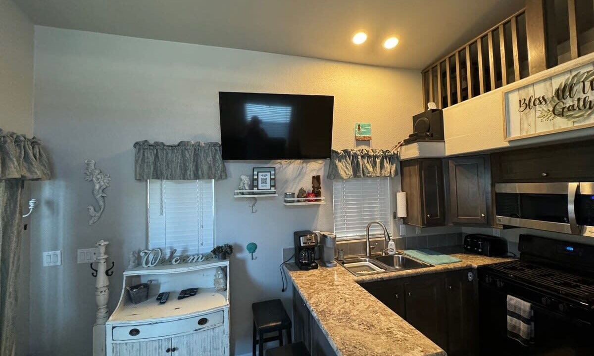 Photo of Kitchen in Parker Dam