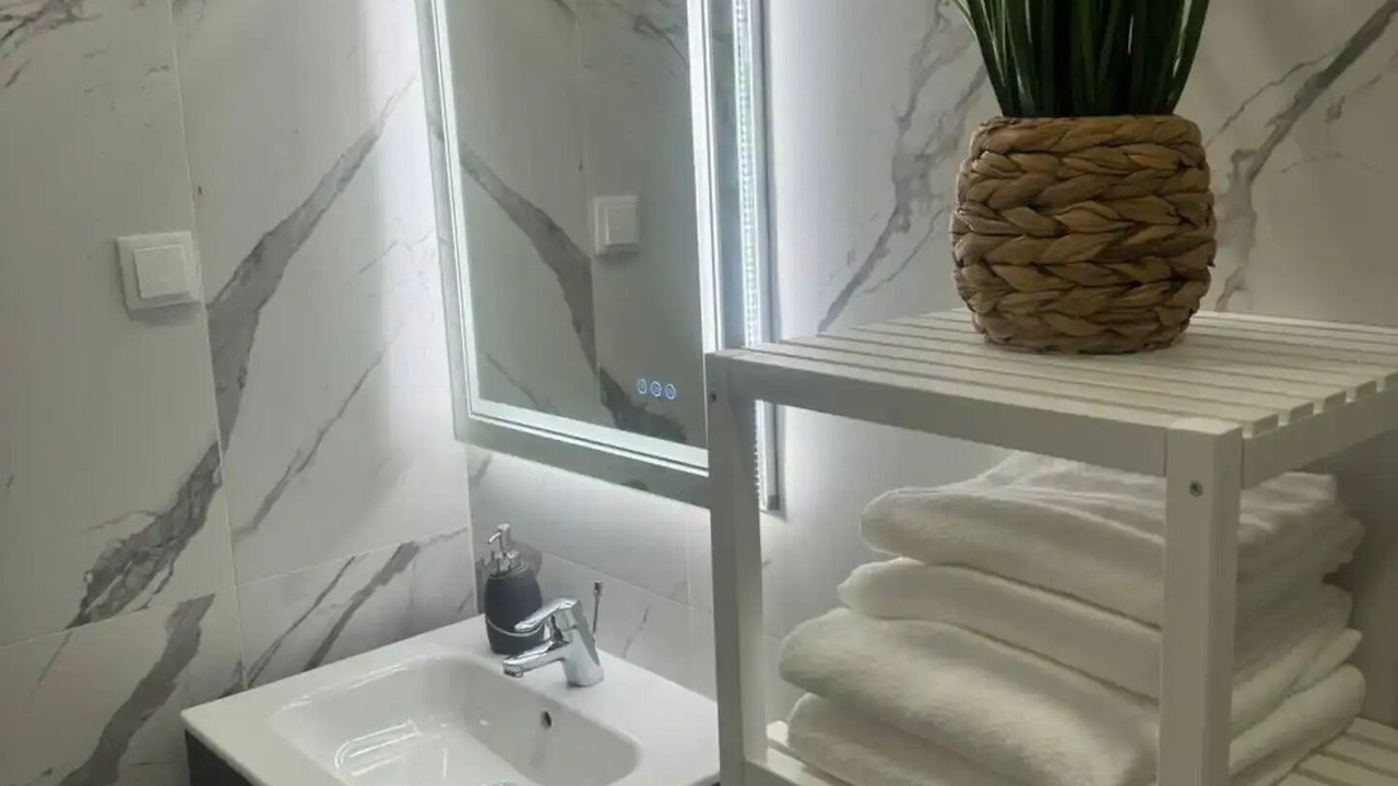 Photo of Bathroom in Cacilhas