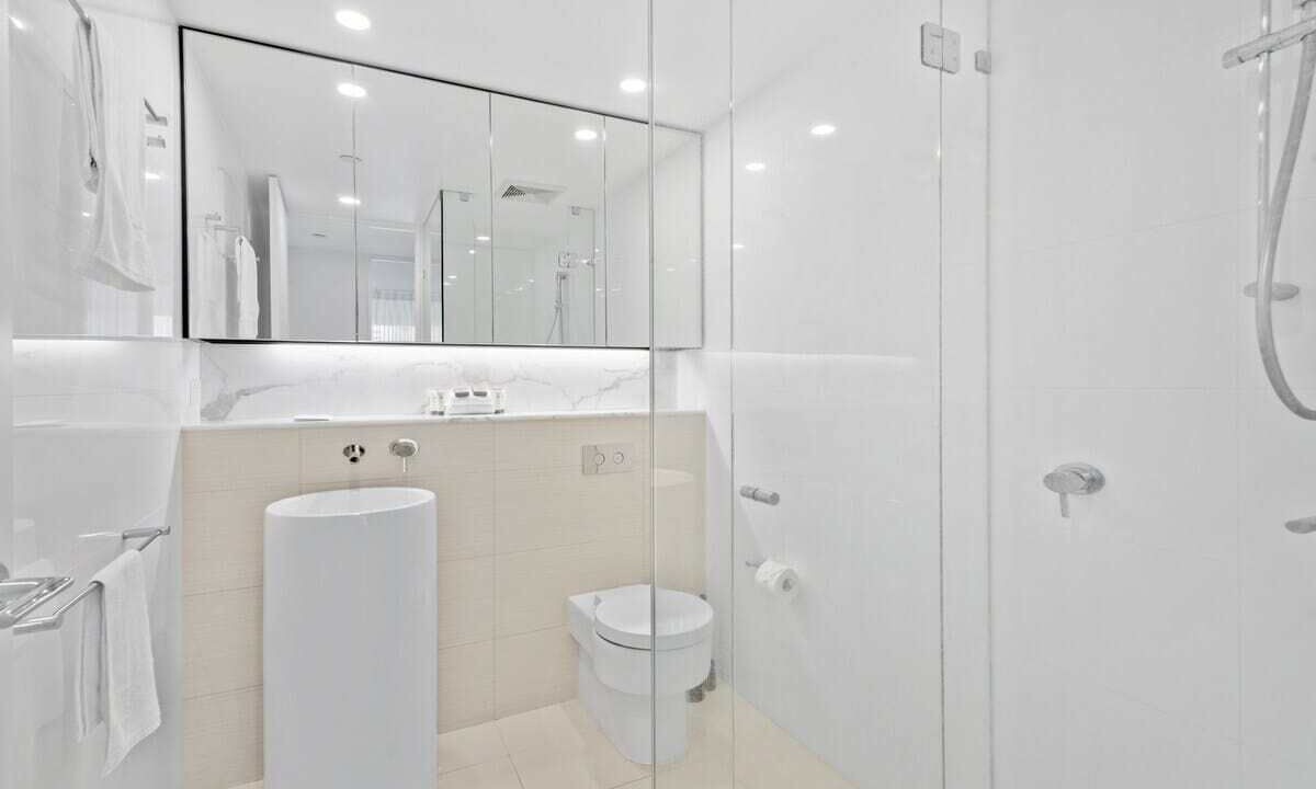 Photo of Bathroom in Broadbeach