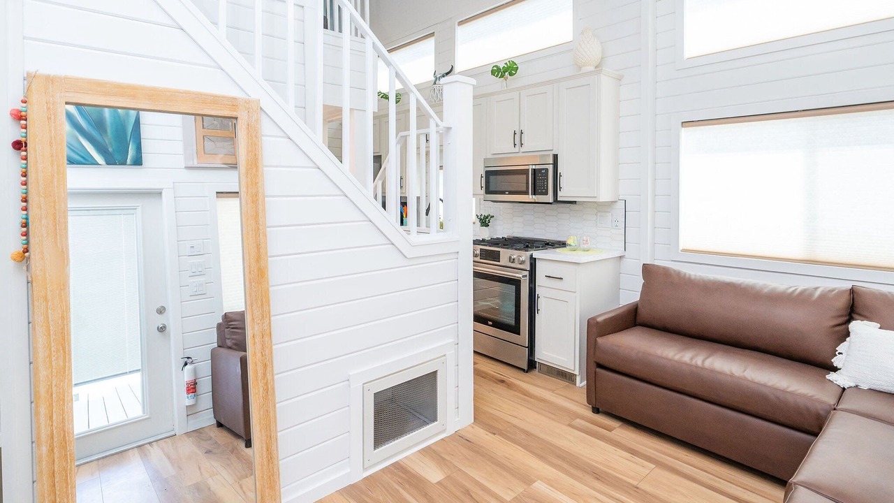 Photo of Livingroom in Parker Strip