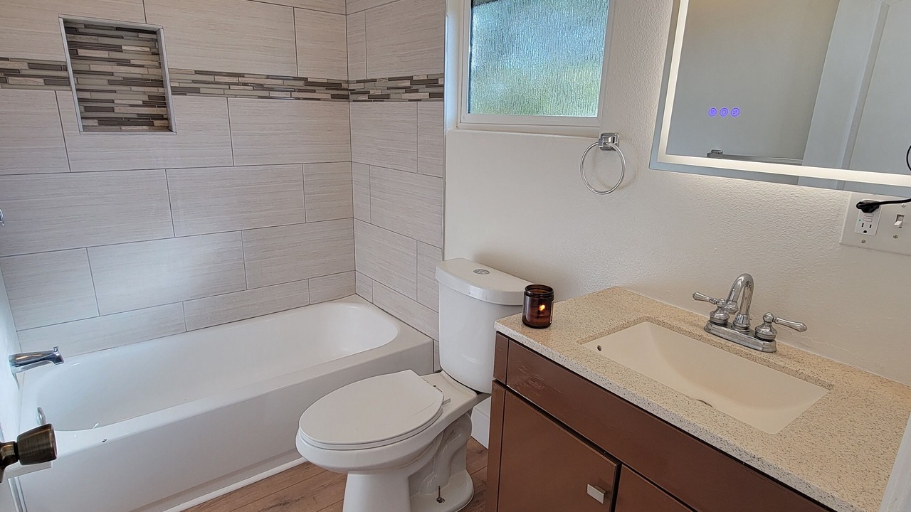 Photo of Bathroom in Harbor