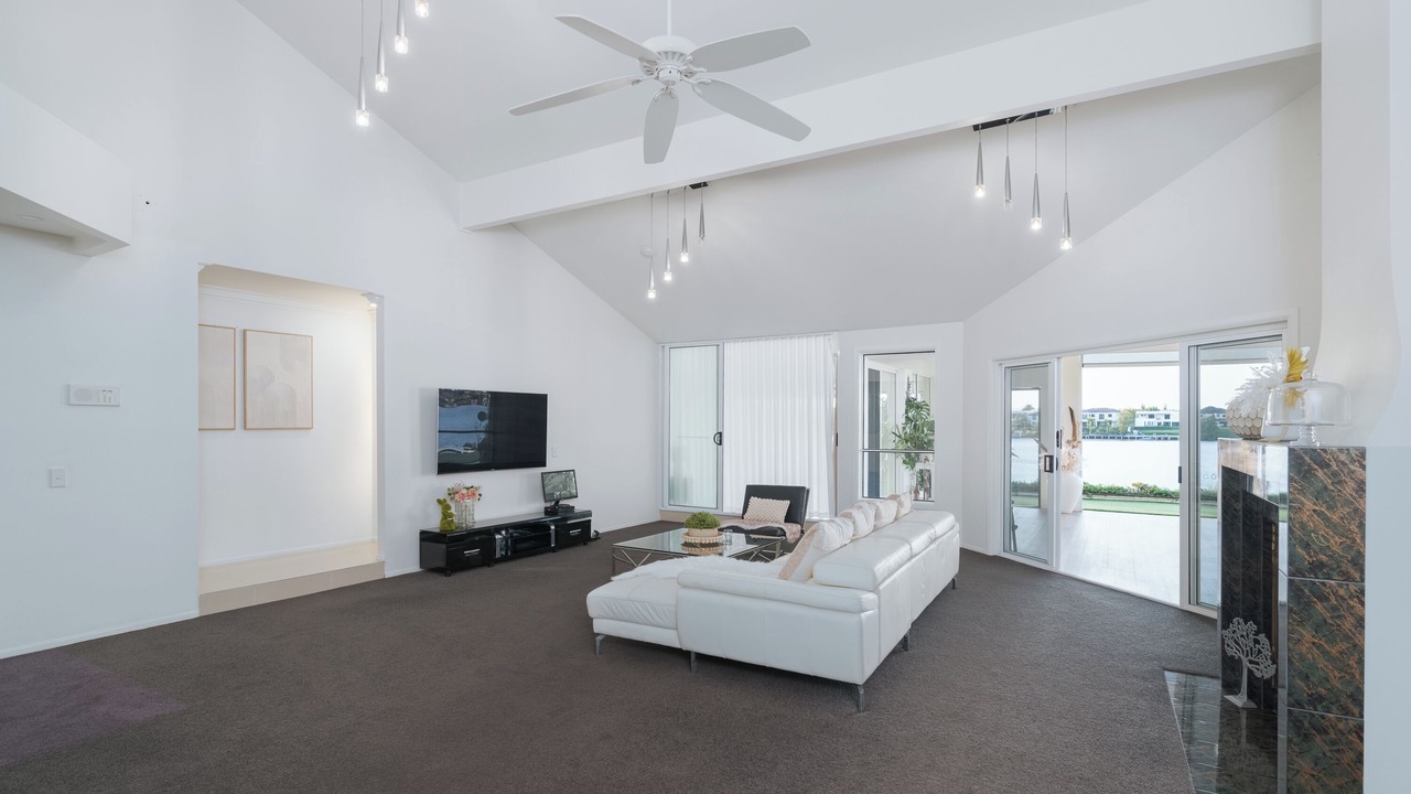 Photo of Livingroom in Robina