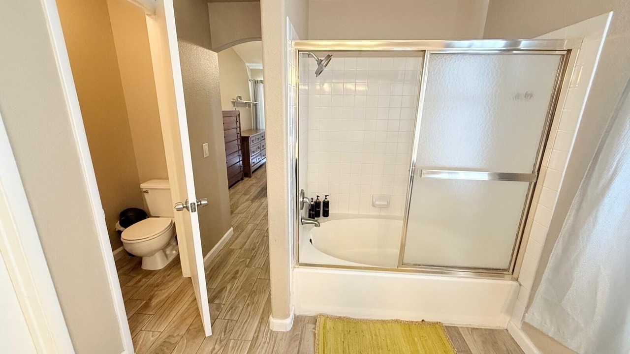 Photo of Bathroom in North Las Vegas
