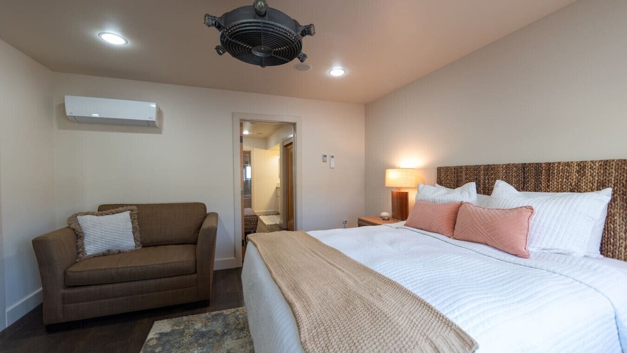 Photo of Bedroom in Avila Beach
