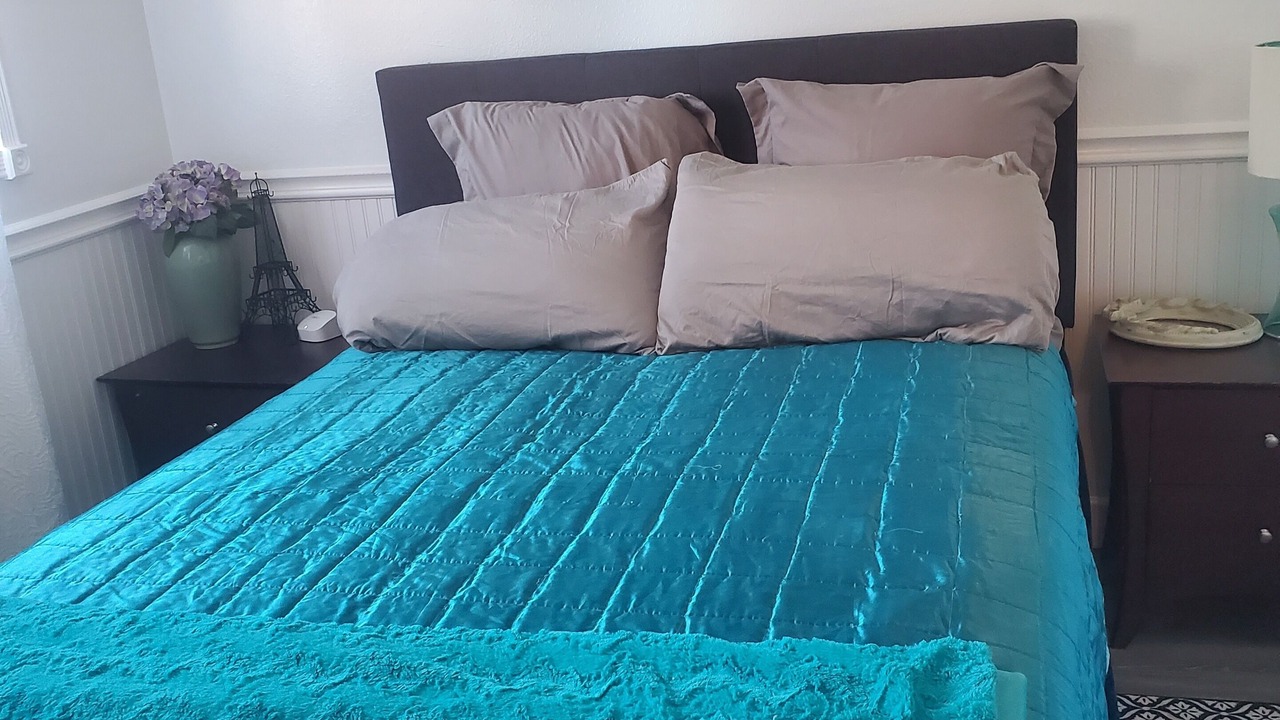 Photo of Bedroom in Vandenberg Village