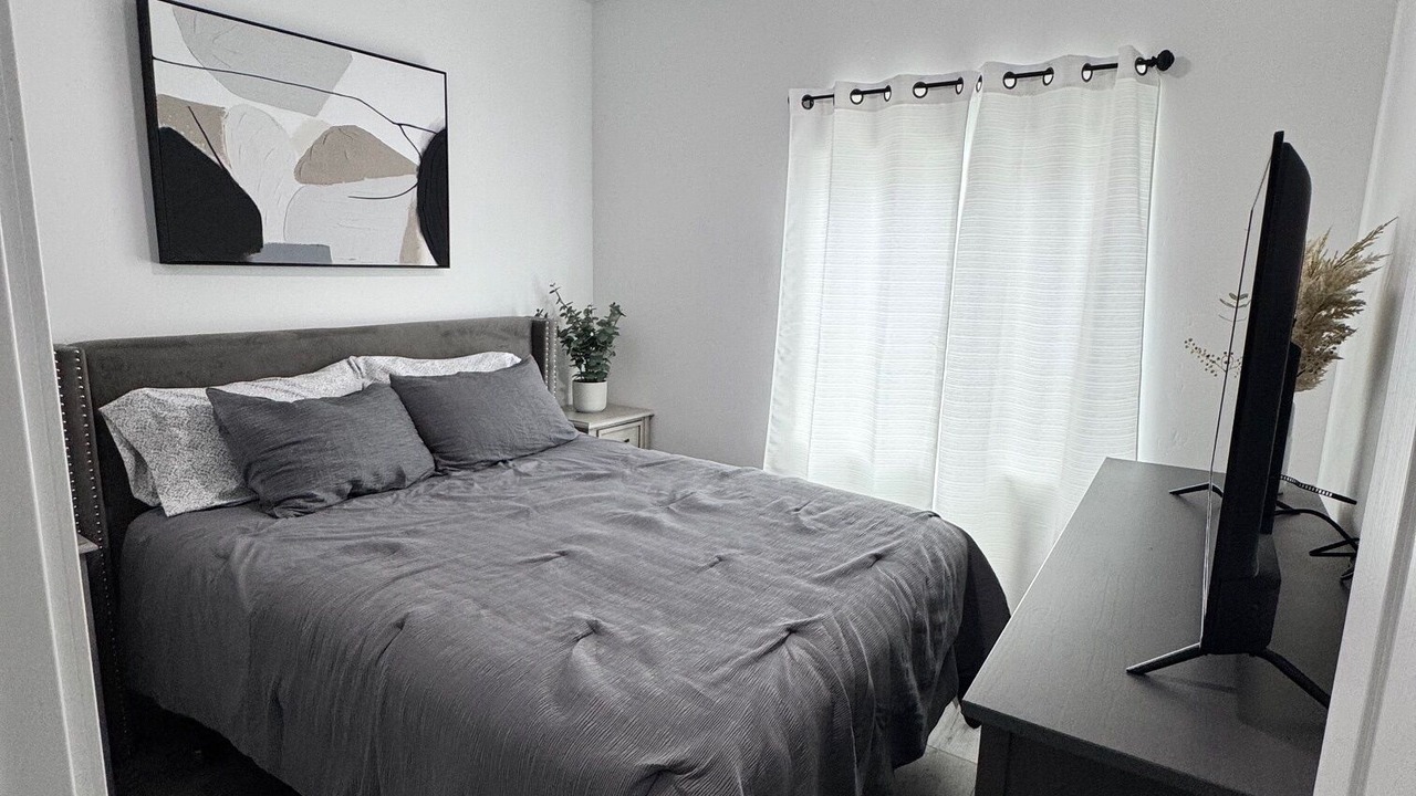 Photo of Bedroom in Callender